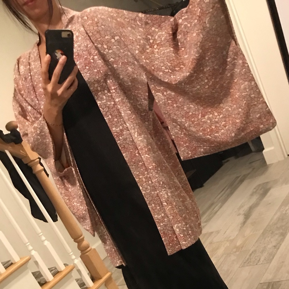 Vintage Japanese one of a kind kimono / handmade silk flower pattern